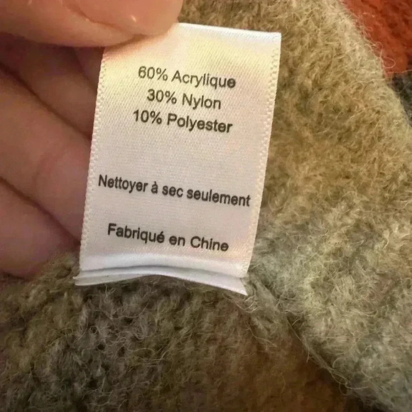 Lush Sweater Dress - Picture 5 of 8